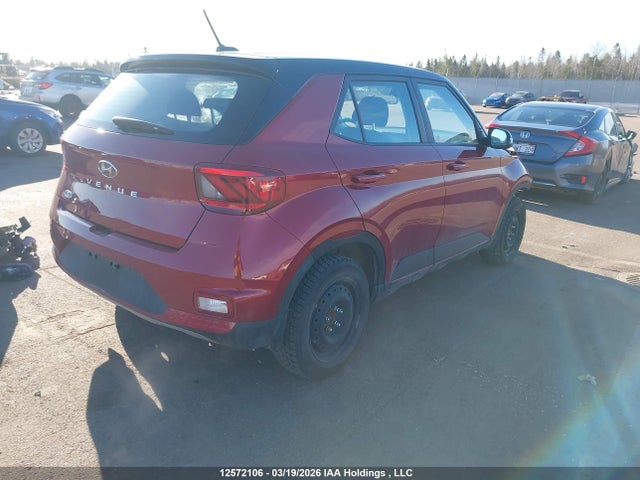 12572106 :رقم المزاد ، KMHRB8A32RU314128 vin ، 2024 Hyundai Venue Essential With Two-tone مزاد بيع