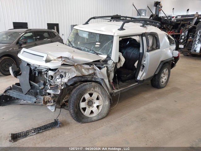 2007 Toyota Fj Cruiser მანქანა იყიდება აუქციონზე, vin: JTEBU11F770039681, აუქციონის ნომერი: 12572117