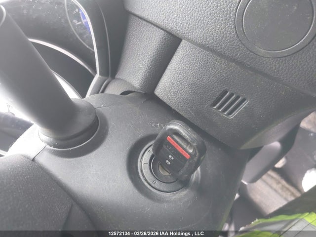 3HGGK5G58FM108915 Honda FIT LX