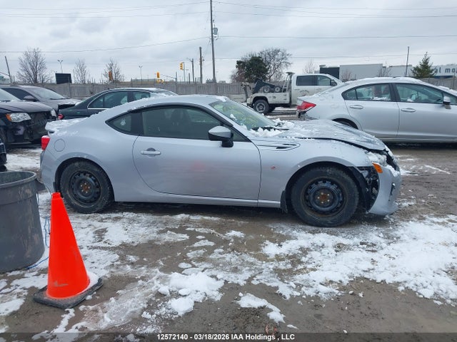 JF1ZNAA19H9710212 Toyota 86 Special Edition