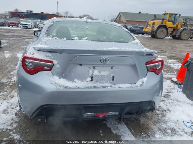 JF1ZNAA19H9710212 Toyota 86 Special Edition