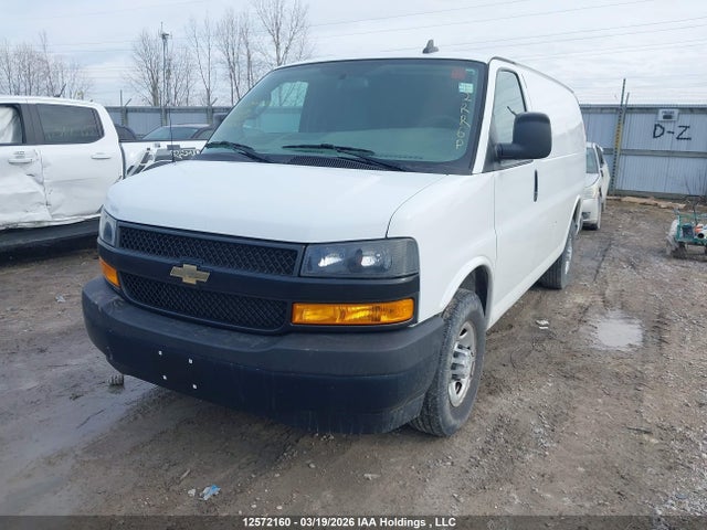 1GCWGAFP5J1335377 Chevrolet Express G2500
