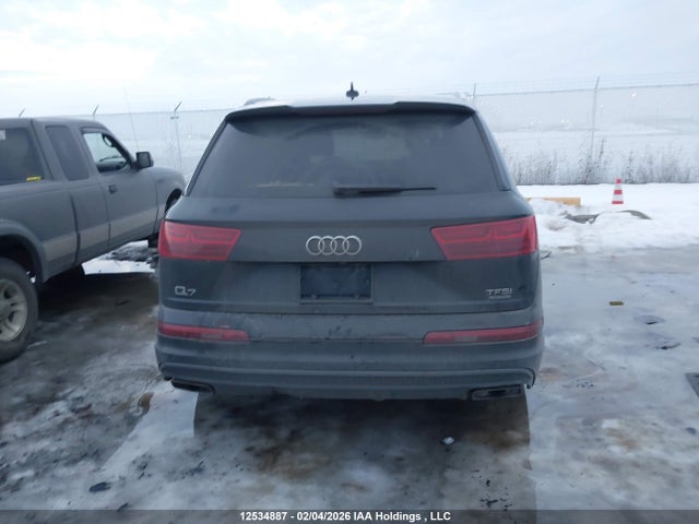 WA1WAAF71HD047649 Audi Q7 3.0t Technik