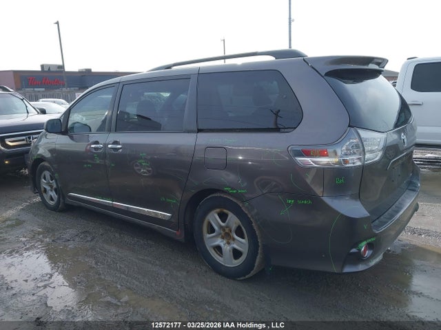Aukcja sprzedaży 2013 Toyota Sienna, vin: 5TDXK3DC0DS357213, numer aukcji: 12572177