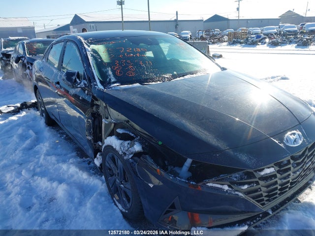 KMHLM4AG7NU335711 Hyundai Elantra Preferred Ivt