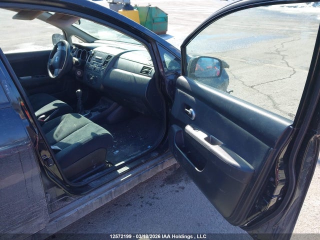 12572199 :رقم المزاد ، 3N1BC1CP0CL366355 vin ، 2012 Nissan Versa مزاد بيع