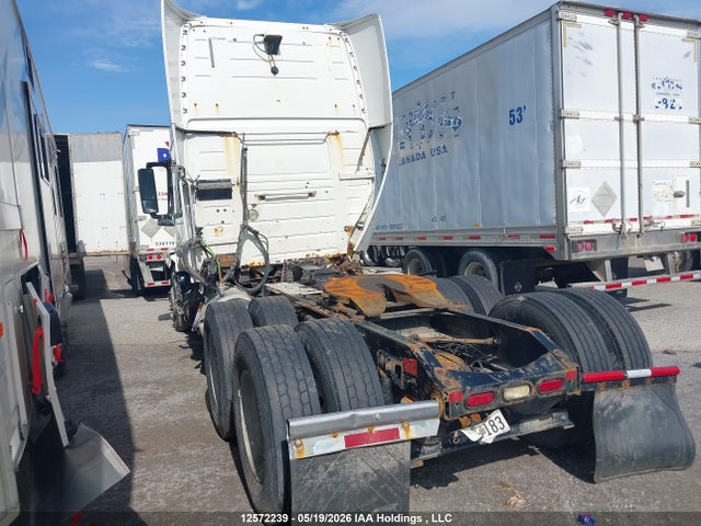 2014 Volvo Vn L მანქანა იყიდება აუქციონზე, vin: 4V4NC9EH2EN172173, აუქციონის ნომერი: 12572239