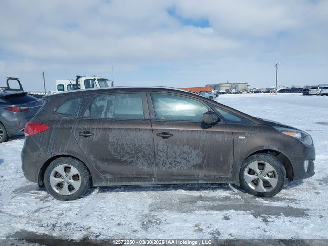Aukcja sprzedaży 2014 Kia Rondo, vin: KNAHT8A31E7065842, numer aukcji: 12572250