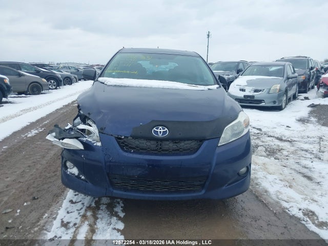 12572254 :رقم المزاد ، 2T1KU4EE7DC115313 vin ، 2013 Toyota Matrix مزاد بيع