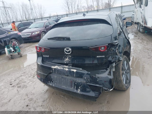 JM1BPAMM3P1608431 Mazda MAZDA3