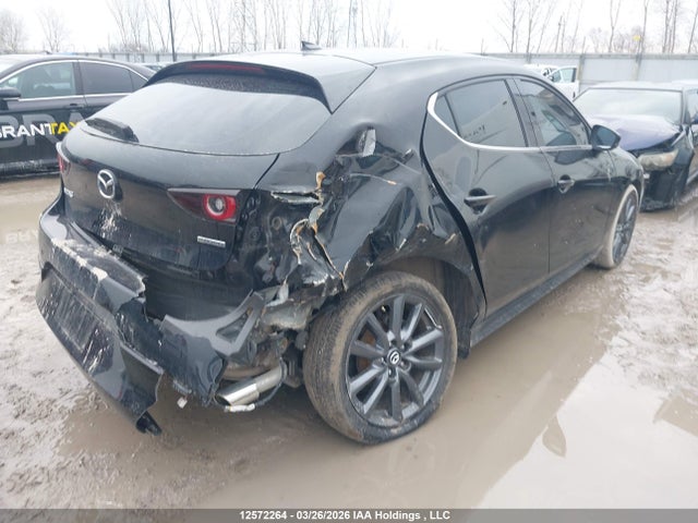 JM1BPAMM3P1608431 Mazda MAZDA3