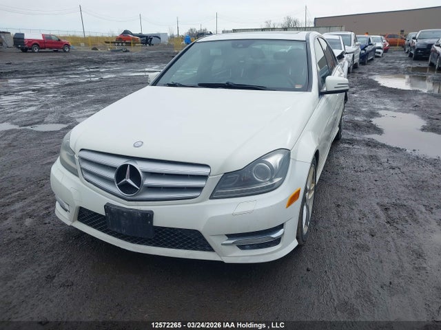 12572265 :رقم المزاد ، WDDGF8BB4CF929268 vin ، 2012 Mercedes-benz C 300 4matic مزاد بيع
