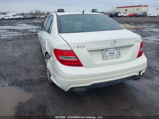 12572265 :رقم المزاد ، WDDGF8BB4CF929268 vin ، 2012 Mercedes-benz C 300 4matic مزاد بيع