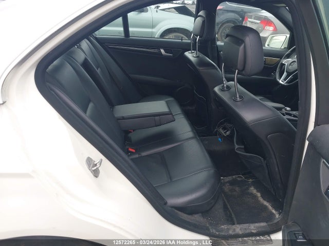 12572265 :رقم المزاد ، WDDGF8BB4CF929268 vin ، 2012 Mercedes-benz C 300 4matic مزاد بيع