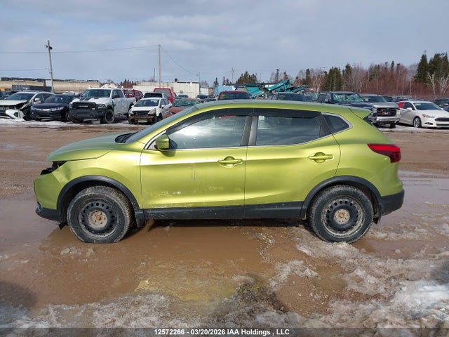 JN1BJ1CRXHW126139 Nissan Qashqai S/sl/sv