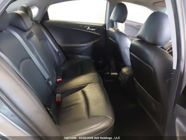 12572280 :رقم المزاد ، 5NPEC4AC7DH647811 vin ، 2013 Hyundai Sonata مزاد بيع