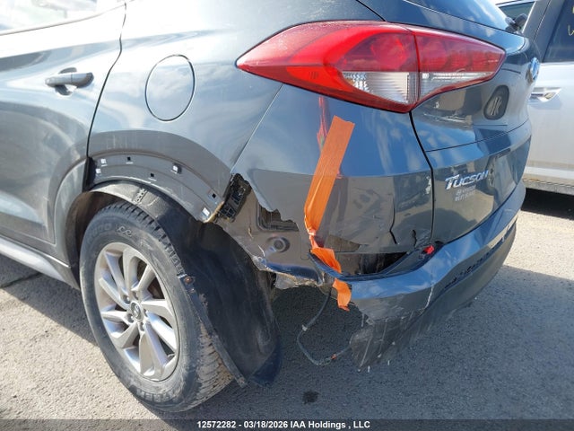KM8J33A49HU477931 Hyundai TUCSON SE