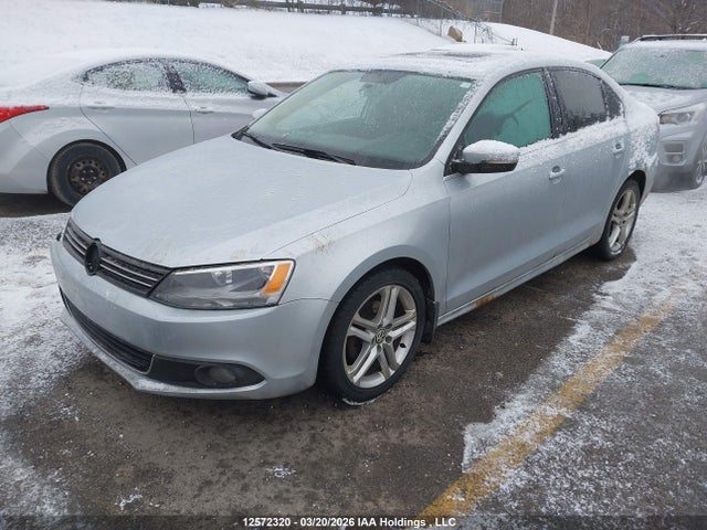 12572320 :رقم المزاد ، 3VWLX7AJ9CM380589 vin ، 2012 Volkswagen Jetta 2.5l Highline مزاد بيع