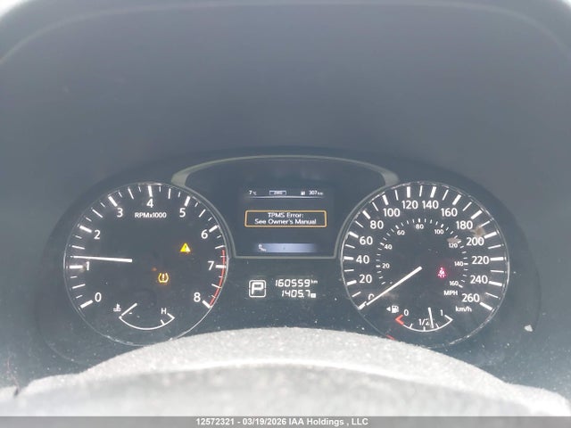 2015 Nissan Pathfinder Platinum/s/sl/sv მანქანა იყიდება აუქციონზე, vin: 5N1AR2MM0FC676583, აუქციონის ნომერი: 12572321