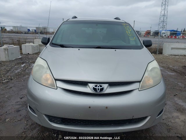 2009 Toyota Sienna Ce/le მანქანა იყიდება აუქციონზე, vin: 5TDZK23C89S250048, აუქციონის ნომერი: 12572324