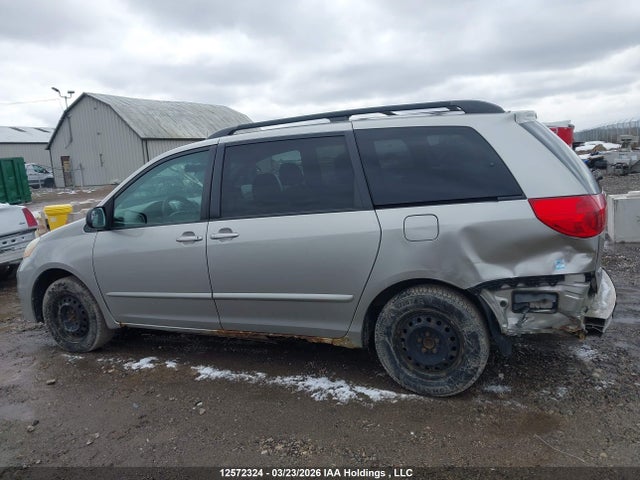 2009 Toyota Sienna Ce/le მანქანა იყიდება აუქციონზე, vin: 5TDZK23C89S250048, აუქციონის ნომერი: 12572324
