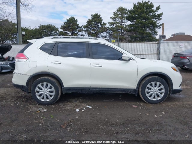 5N1AT2MV3FC860765 Nissan Rogue S/sl/sv