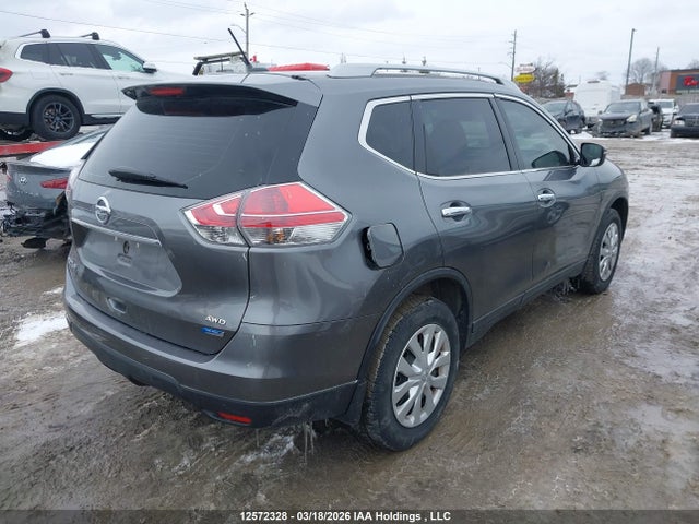 Продажа на аукционе авто 2015 Nissan Rogue S/sl/sv, vin: 5N1AT2MV3FC876142, номер лота: 12572328