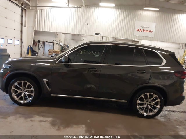 2024 Bmw X5 Xdrive40i მანქანა იყიდება აუქციონზე, vin: 5UX23EU01R9S96953, აუქციონის ნომერი: 12572333