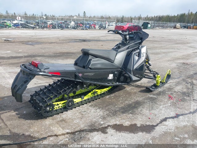 SN1TLP8R6NC819890 Polaris Polaris