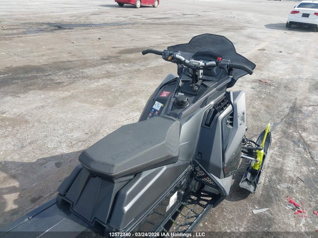 SN1TLP8R6NC819890 Polaris Polaris