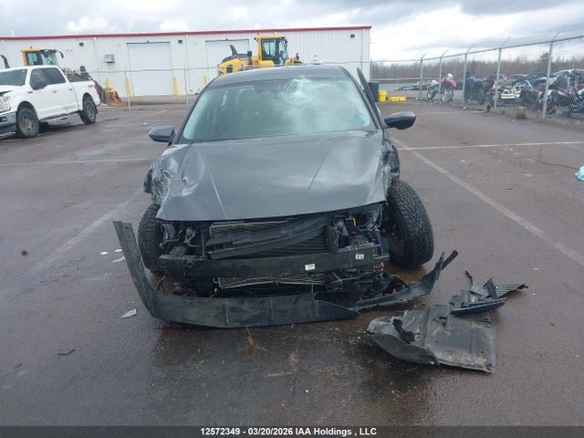 KMHLM4DG6SU932565 Hyundai Elantra Essential