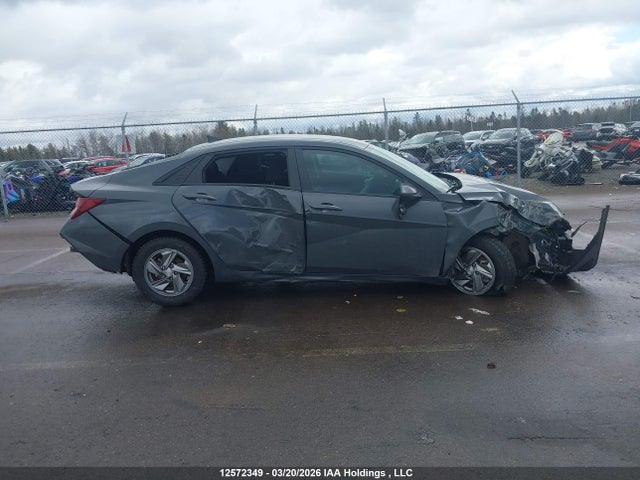 KMHLM4DG6SU932565 Hyundai Elantra Essential
