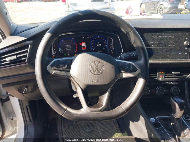 Продаж на аукціоні авто 2023 Volkswagen Jetta Highline, vin: 3VWGM7BU4PM017660, номер лоту: 12572388