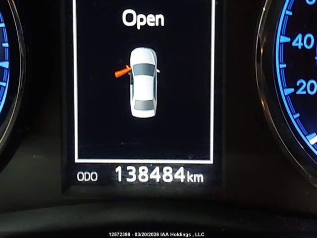 12572398 :رقم المزاد ، 2T1BURHE9HC881333 vin ، 2017 Toyota Corolla Se مزاد بيع