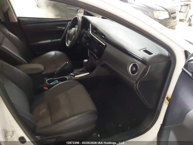 12572398 :رقم المزاد ، 2T1BURHE9HC881333 vin ، 2017 Toyota Corolla Se مزاد بيع