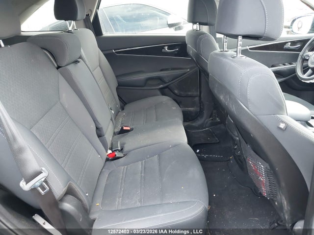 5XYPG4A38HG225072 KIA Sorento Lx/l