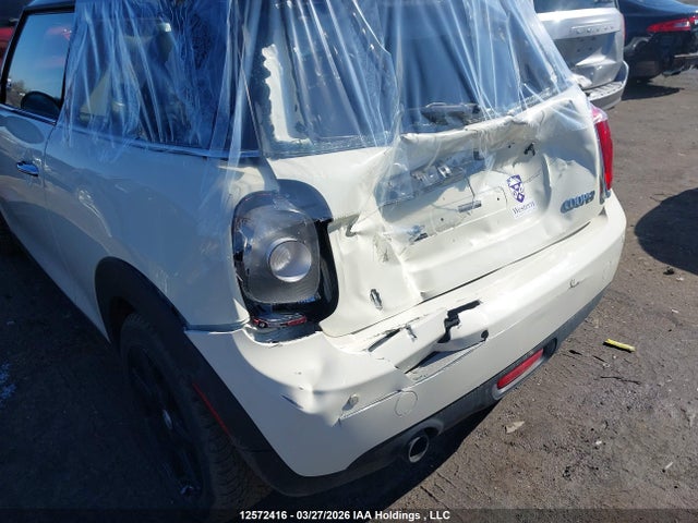 Mini 3 Door Cooper 2016 WMWXP5C54G2D13260 Image 6