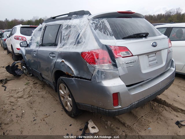 12572431 :رقم المزاد ، 4S4BRGMC2C3210318 vin ، 2012 Subaru Outback 2.5i Limited Package مزاد بيع