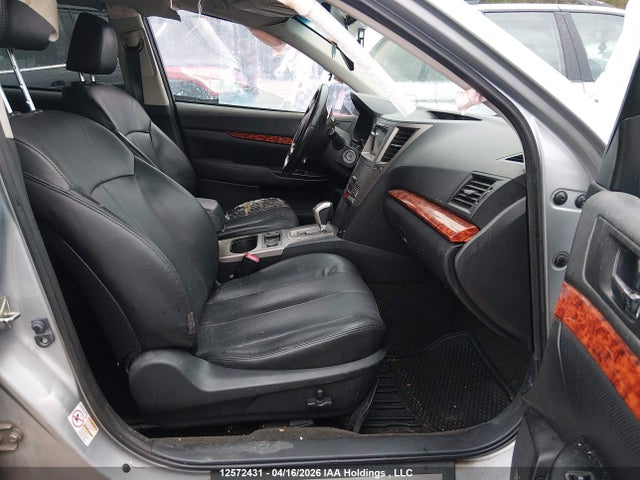 12572431 :رقم المزاد ، 4S4BRGMC2C3210318 vin ، 2012 Subaru Outback 2.5i Limited Package مزاد بيع