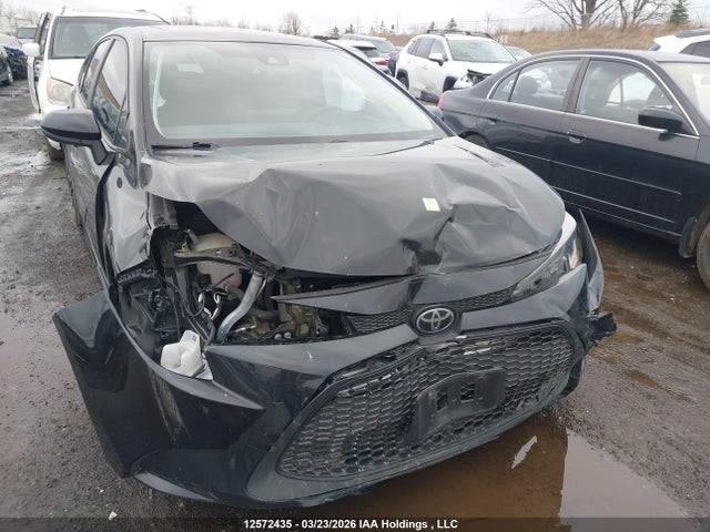 2022 Toyota Corolla Le მანქანა იყიდება აუქციონზე, vin: 5YFBPMBE2NP317800, აუქციონის ნომერი: 12572435