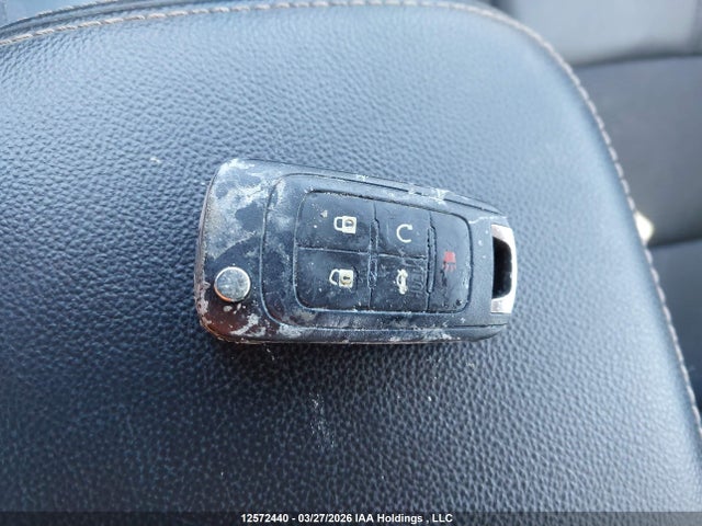 1G1105SA8JU101281 Chevrolet IMPALA LT