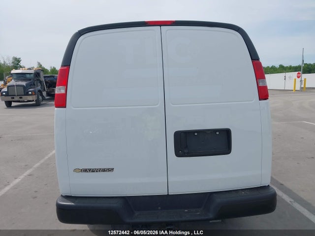 2024 Chevrolet Express 2500 მანქანა იყიდება აუქციონზე, vin: 1GCWGAF74R1281033, აუქციონის ნომერი: 12572442
