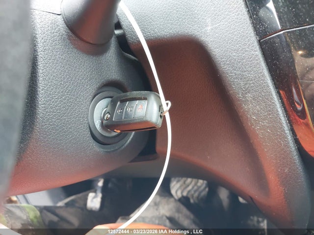 Продажа на аукционе авто 2015 Nissan Rogue S/sl/sv, vin: 5N1AT2MV0FC905726, номер лота: 12572444
