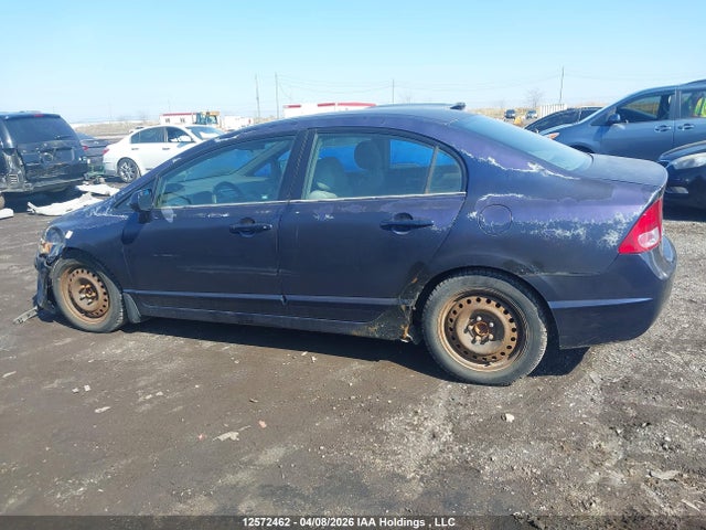 Продаж на аукціоні авто 2007 Honda Civic Lx, vin: 2HGFA16517H001438, номер лоту: 12572462
