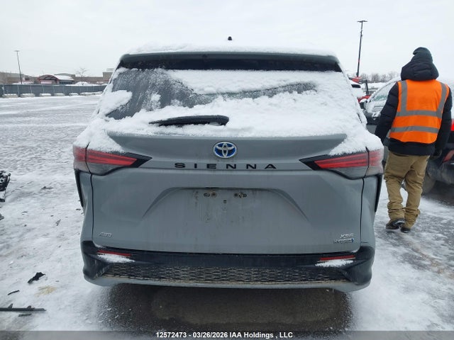 5TDGSKFC9RS116491 Toyota Sienna Xse 7-passenger