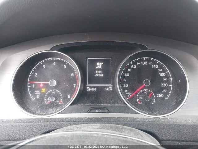 2015 Volkswagen Golf 1.8 Tsi Comfortline/1.8 Tsi Highline/1.8 Tsi Trendline მანქანა იყიდება აუქციონზე, vin: 3VW217AU2FM039983, აუქციონის ნომერი: 12572478