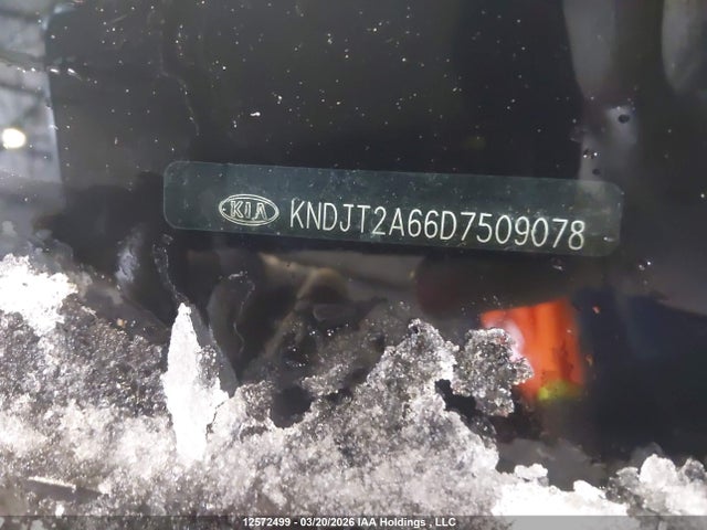 12572499 :رقم المزاد ، KNDJT2A66D7509078 vin ، 2013 Kia Soul +/!/sport مزاد بيع