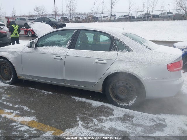 12572500 :رقم المزاد ، WAUFFCFL9AN008580 vin ، 2010 Audi A4 Premium Plus مزاد بيع