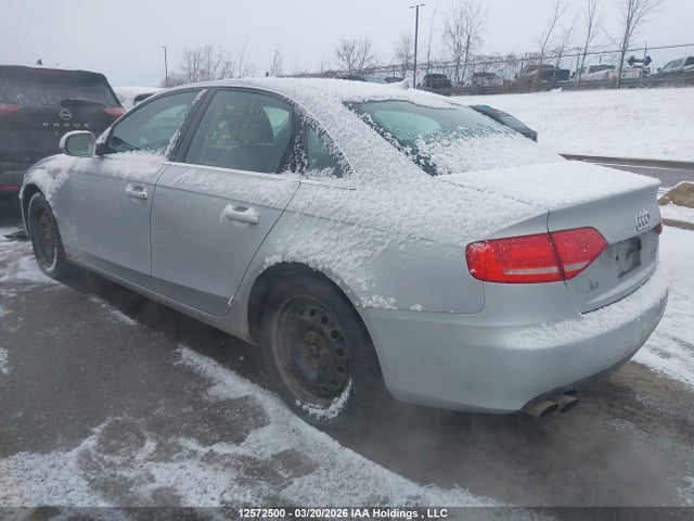12572500 :رقم المزاد ، WAUFFCFL9AN008580 vin ، 2010 Audi A4 Premium Plus مزاد بيع