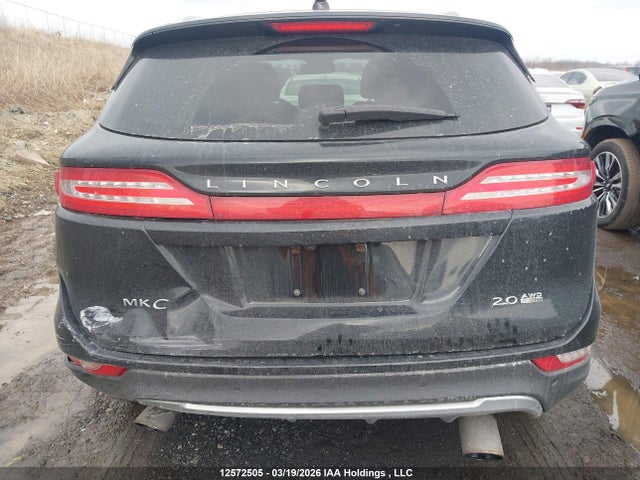 5LMCJ1D9XGUJ27391 Lincoln Mkc Premier